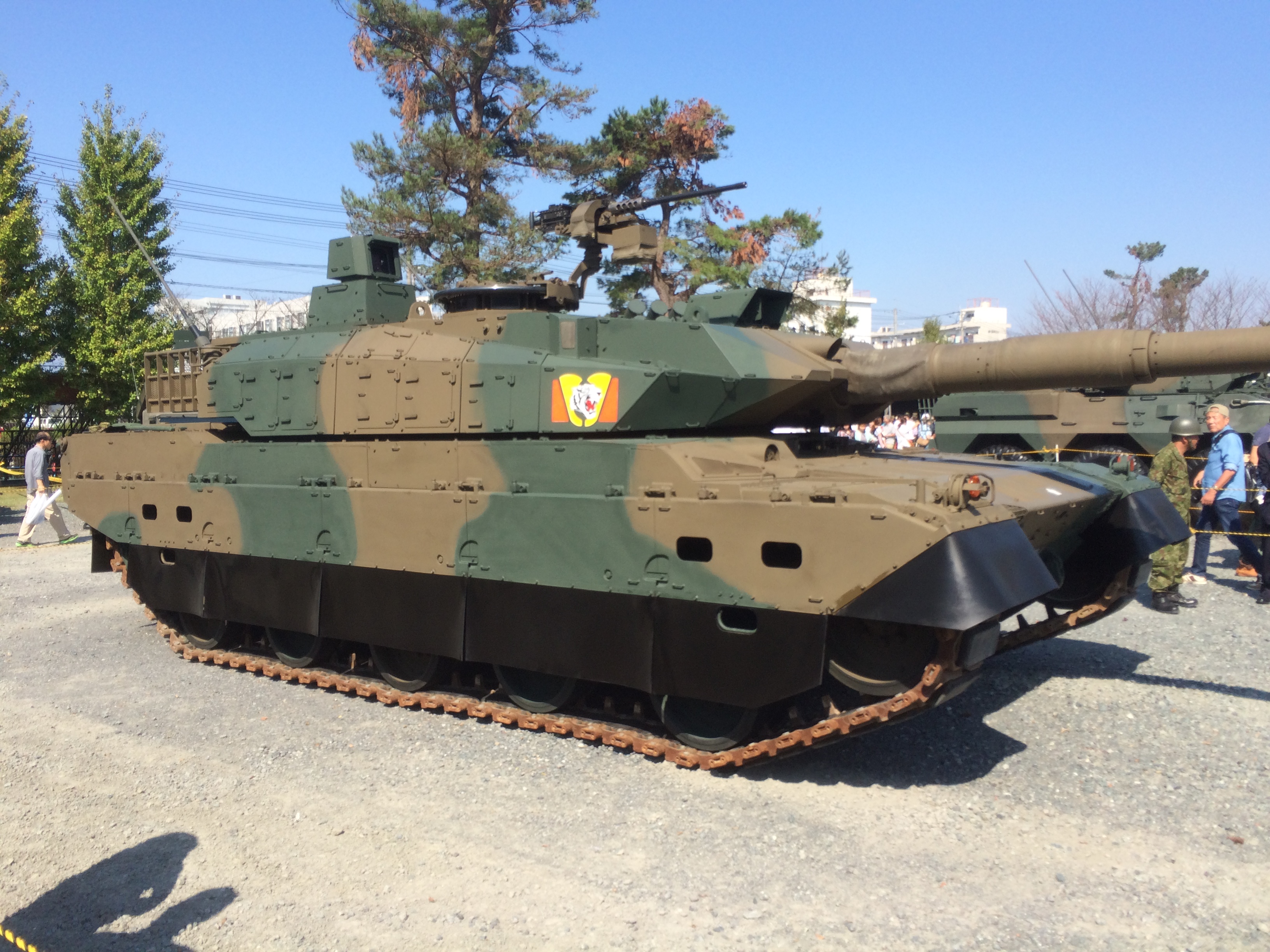 陸上自衛隊10式戦車